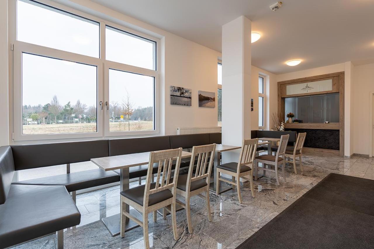 Aparthotel Oberfeld West Muenchen, Selbstversorgerhotel Strasslach-Dingharting Ngoại thất bức ảnh
